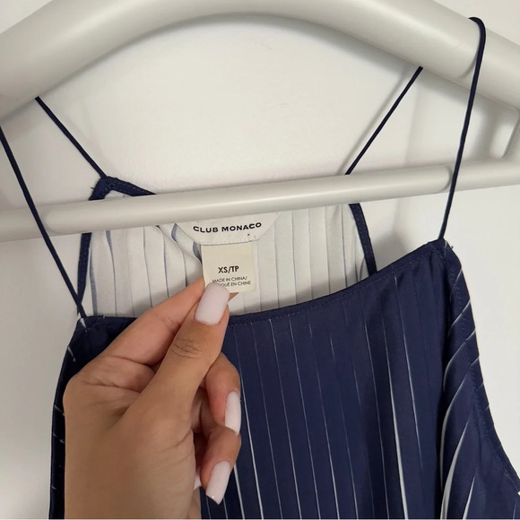 Club Monaco Pleated Tank Camisole Blue and White size XS - Picture 6 of 8